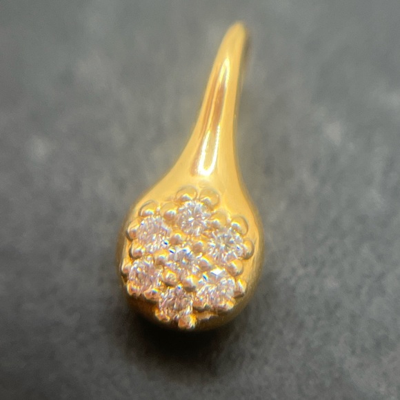 PANDORA 18K Yellow Gold Diamond Cluster Pod Pendant